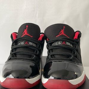 Boys 11 Retro Low BP size 1Y